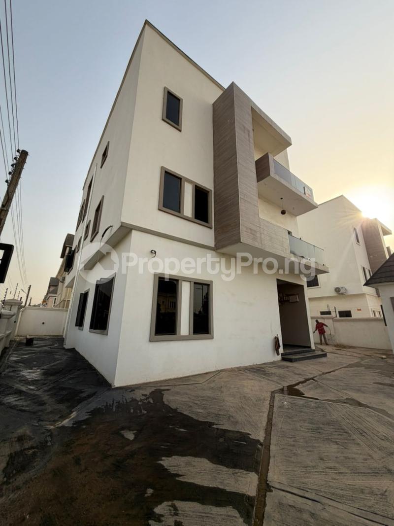 5 bedroom House for sale Gwarinpa Extension Gwarinpa Abuja