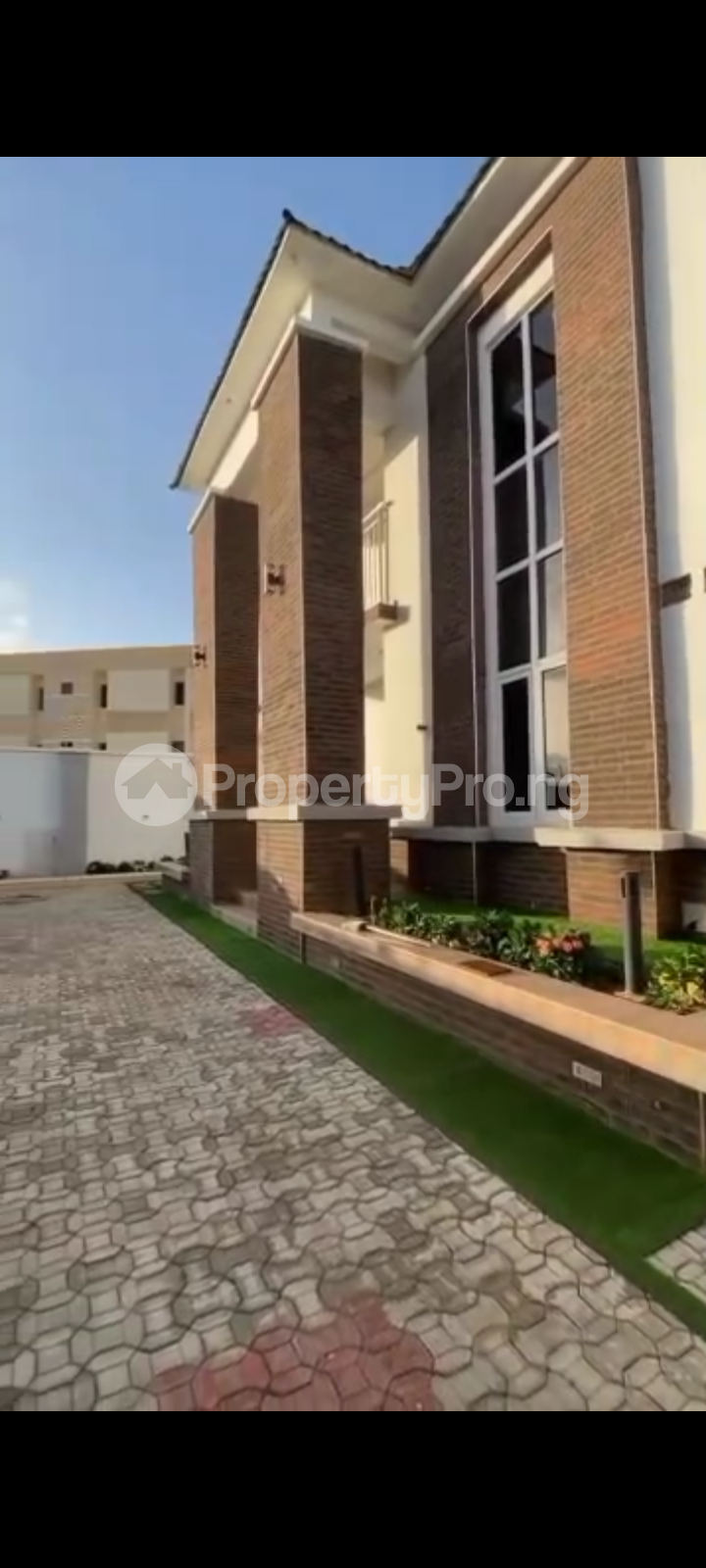 House for sale Shehu Laminu Road, Kaduna North Kaduna