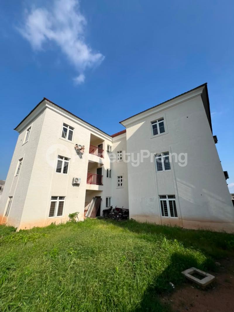 2 bedroom Flat / Apartment for sale Jahi Abuja