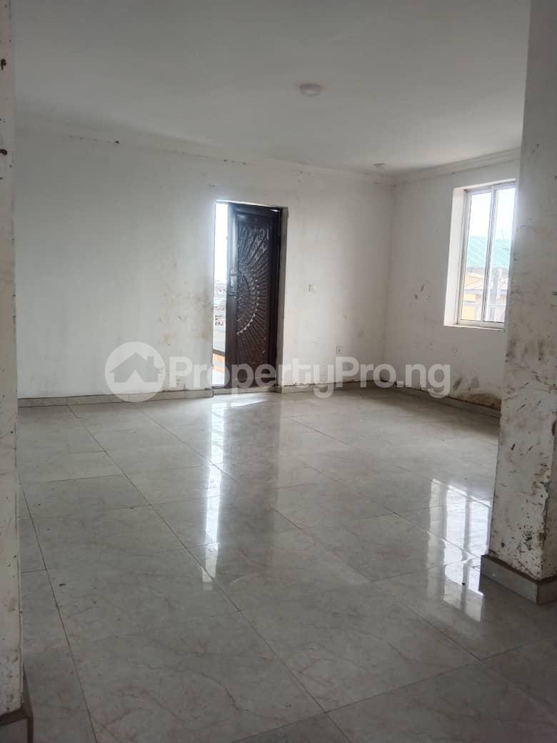 2 bedroom Flat / Apartment for rent Jibowu Yaba Lagos
