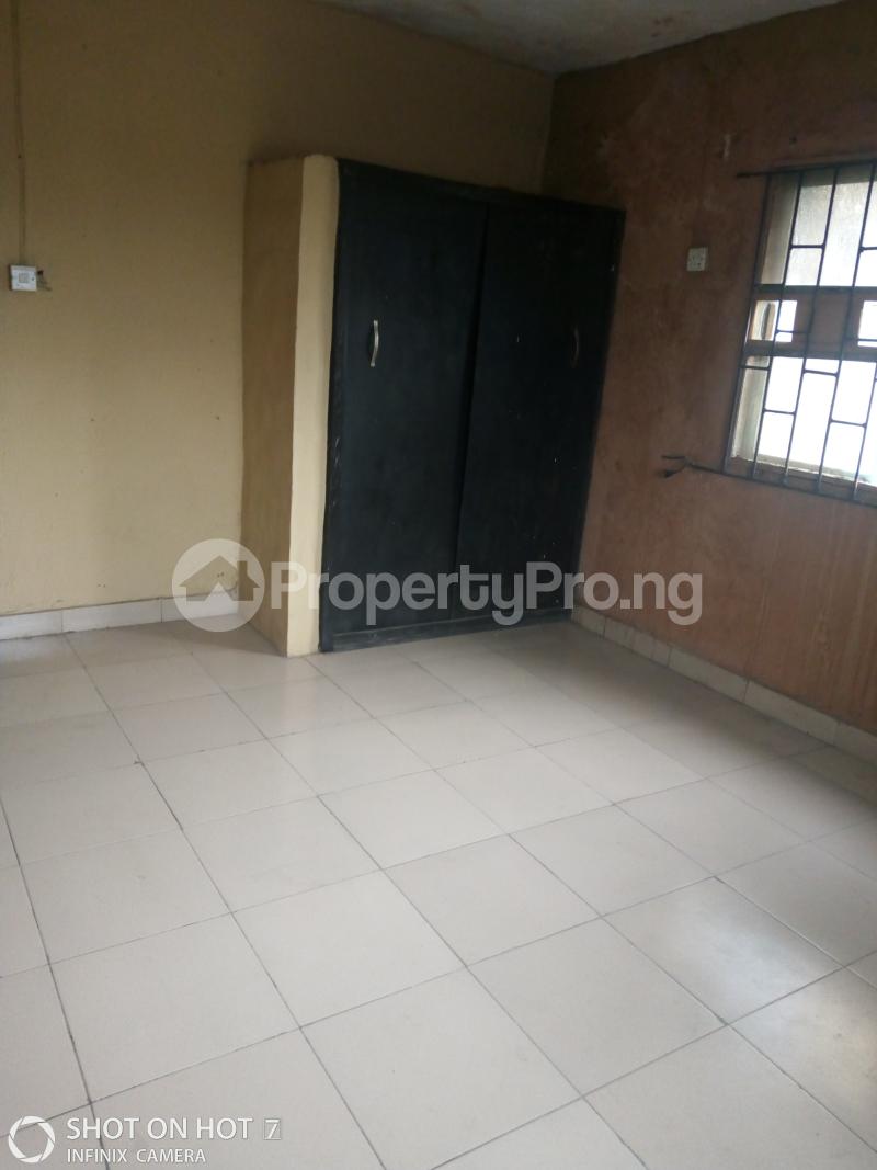 1 bedroom Flat / Apartment for rent Lawanson Surulere Lagos