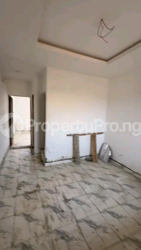1 bedroom Flat / Apartment for rent Off Shipeolu Street Shomolu Lagos