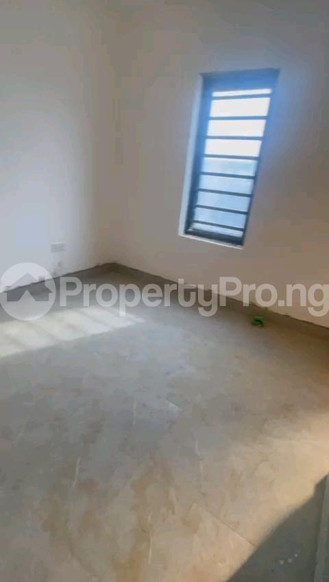 1 bedroom Flat / Apartment for rent Off Bajulaye Road Shomolu Lagos