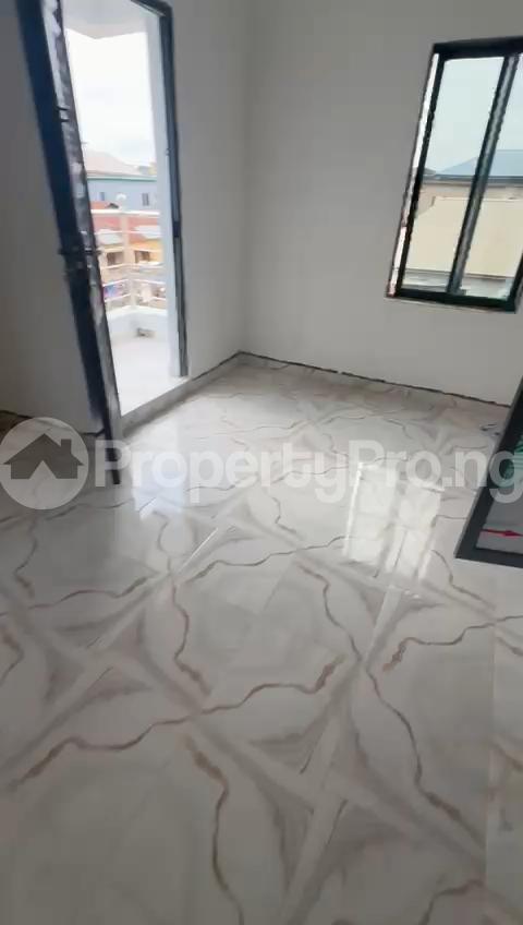 1 bedroom Flat / Apartment for rent Off Market Street,shomolu Shomolu Lagos - 0