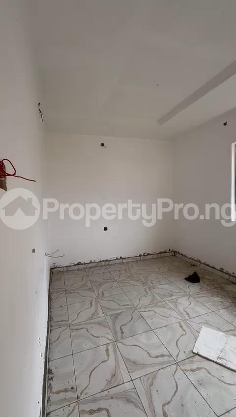 1 bedroom Flat / Apartment for rent Off Market Street, Shomolu Shomolu Lagos