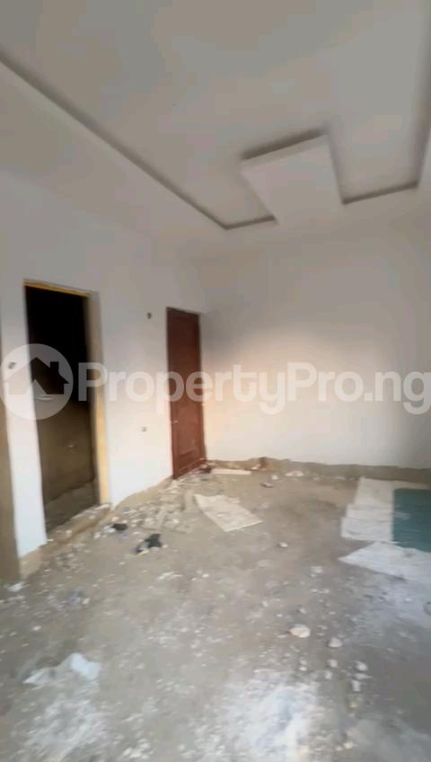 Flat / Apartment for sale Off Pedro Road Shomolu Lagos