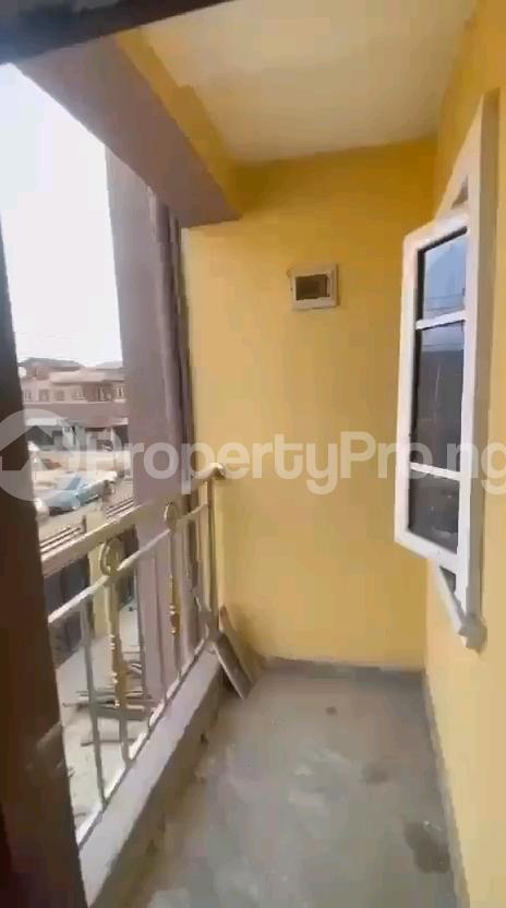 Flat / Apartment for rent Lawanson Surulere Lagos