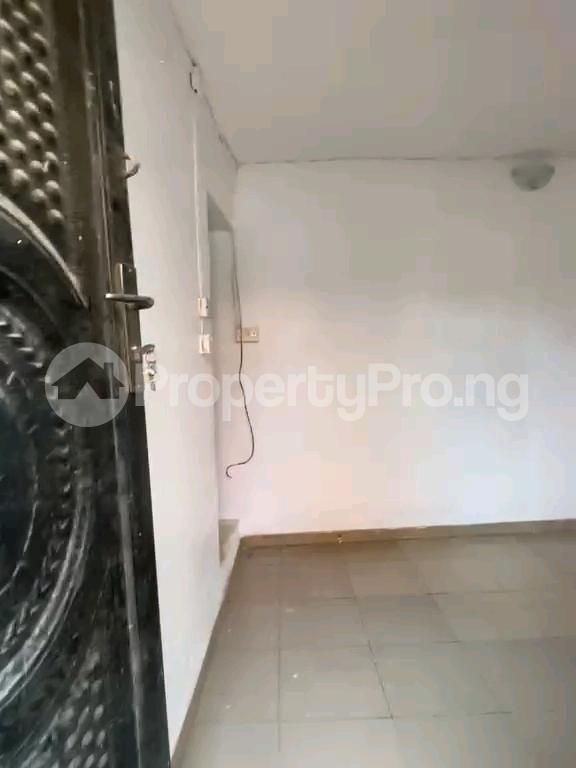 Flat / Apartment for rent Fadipe Road Shomolu Lagos