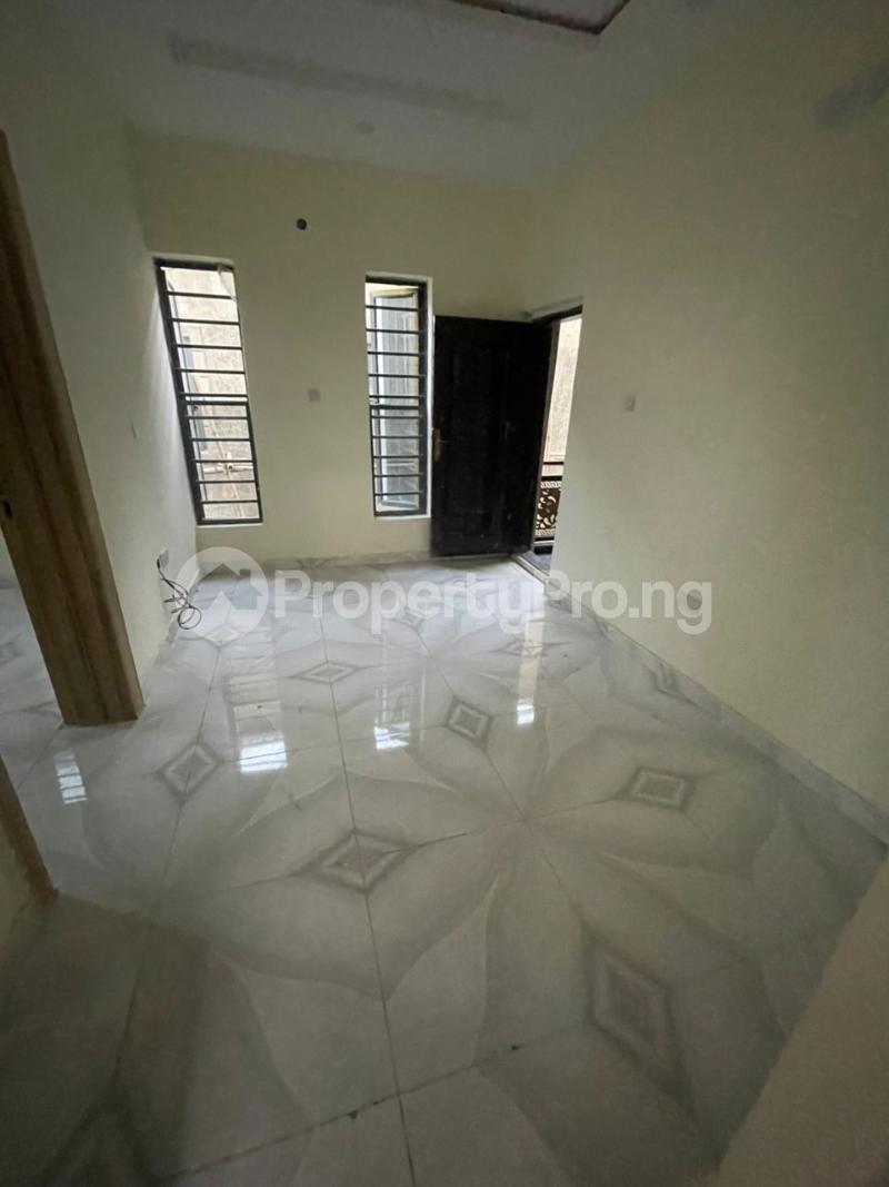 1 bedroom Flat / Apartment for rent Sabo Yaba Lagos
