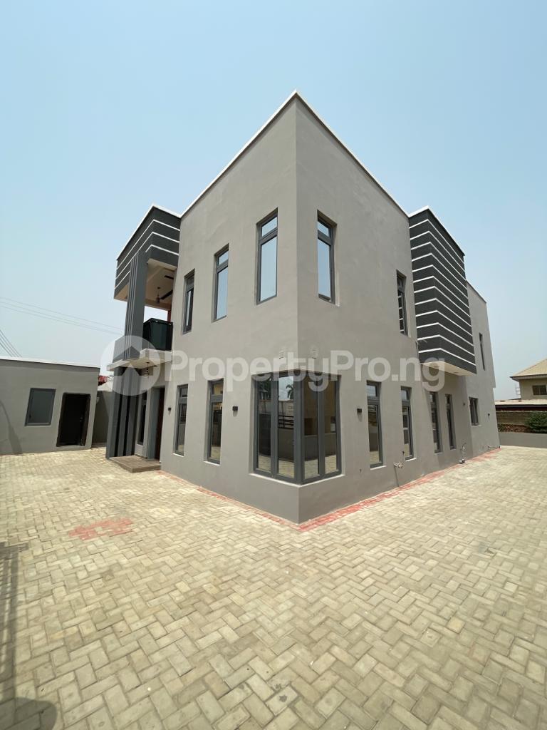4 Bedroom House in Bodija Ibadan Oyo House for rent in ibadan House