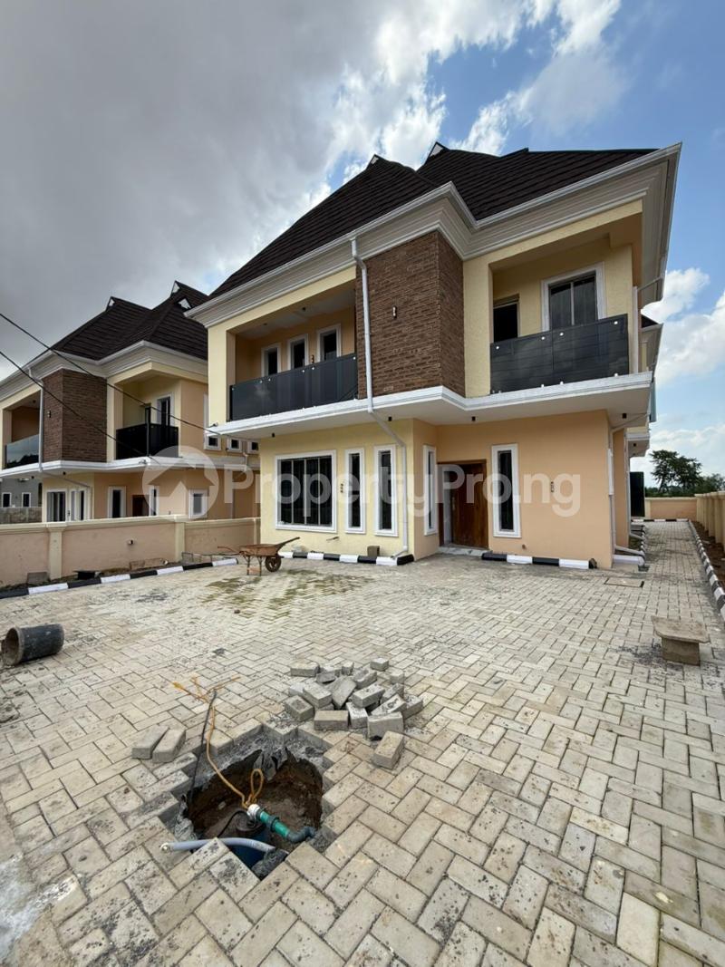 4 bedroom House for sale Carlton Gate Estate Akobo Ibadan Oyo