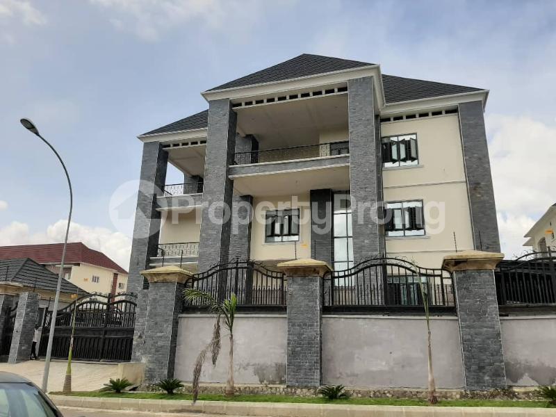 9 bedroom House for sale Close To Coza Guzape Abuja