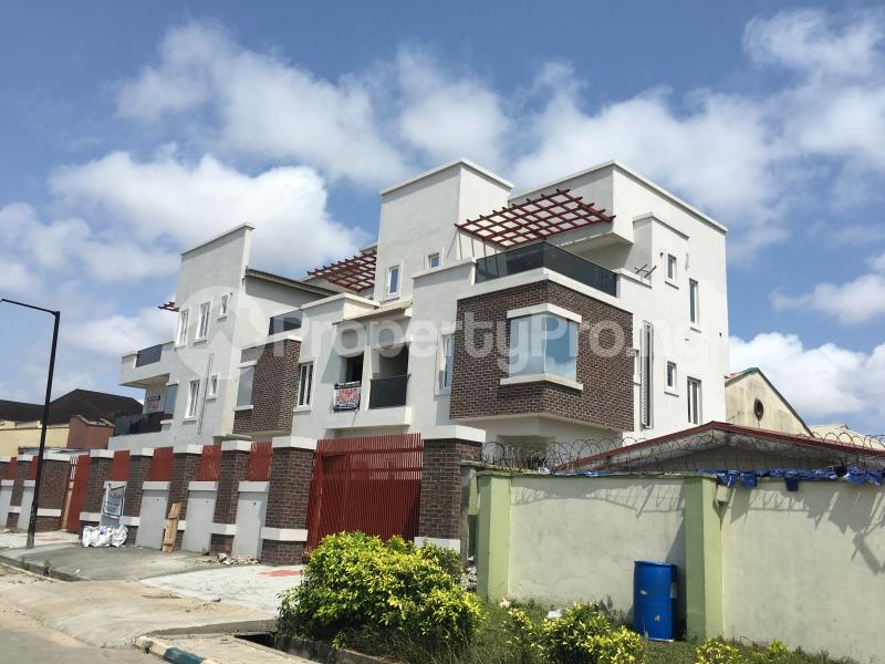 5 bedroom House for sale Amuwo Odofin Amuwo Odofin Lagos