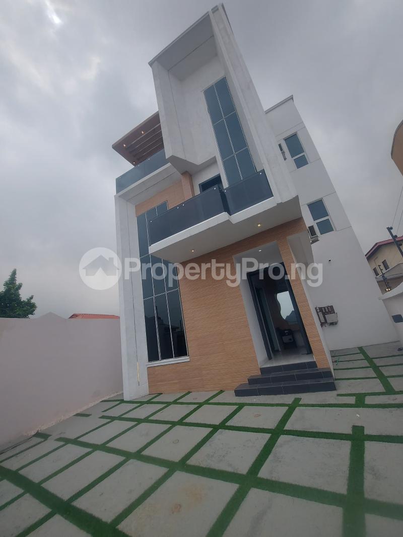 5 bedroom House for sale Omole phase 1 Ojodu Lagos