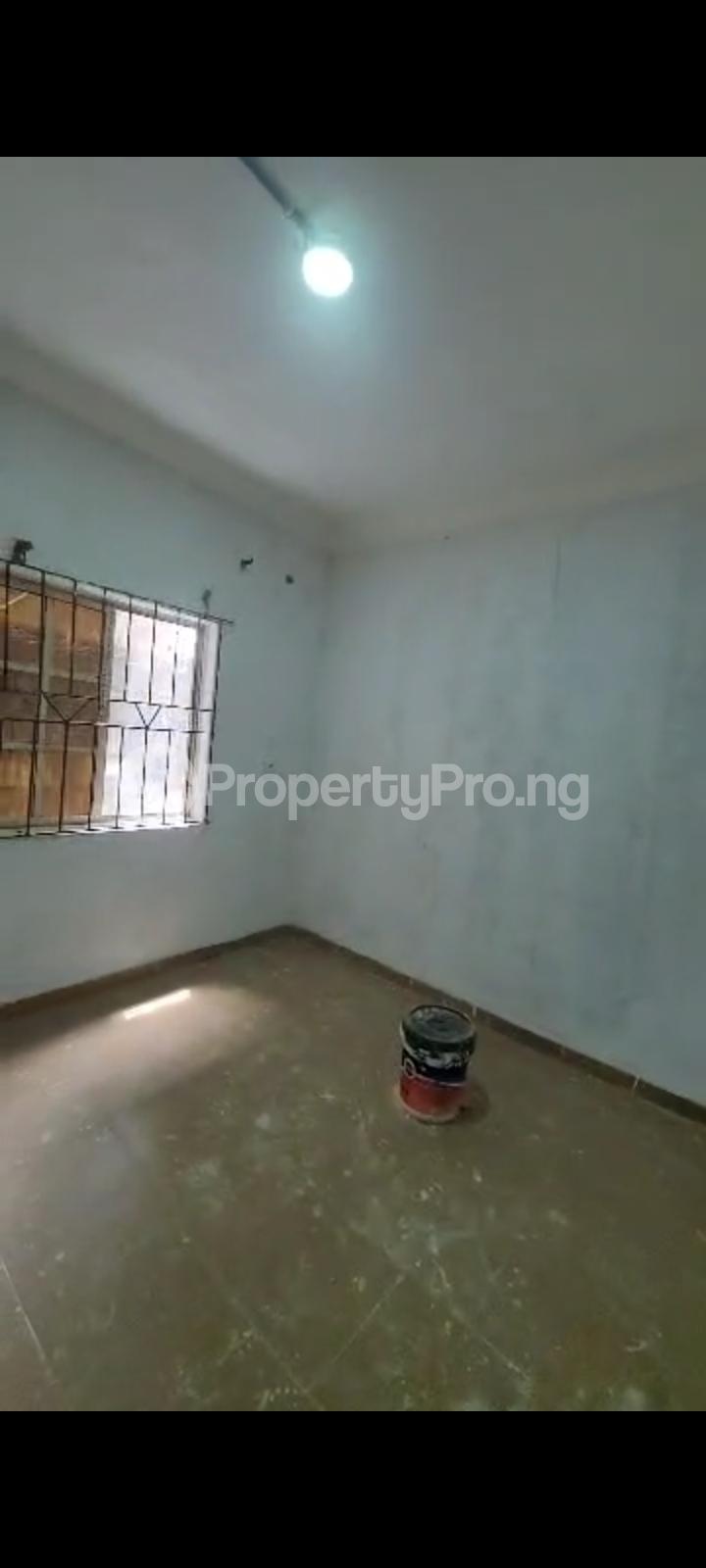 1 bedroom Flat / Apartment for rent Ebute Metta Yaba Lagos - 0