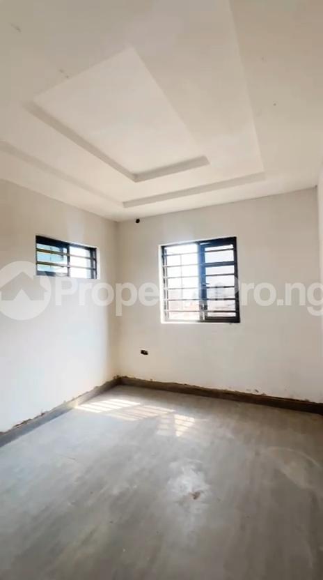 1 bedroom Flat / Apartment for rent Off Pedro Road, Shomolu, Lagos Shomolu Lagos