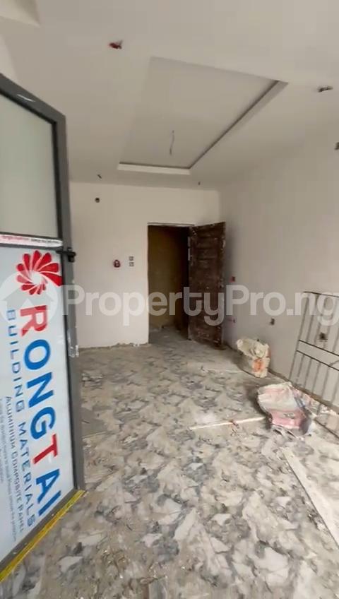 1 bedroom Flat / Apartment for rent Off Market Street, Shomolu Shomolu Shomolu Lagos - 0