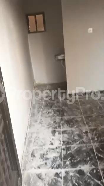 1 bedroom Flat / Apartment for rent Off Pedro Road, Shomolu Shomolu Lagos - 0