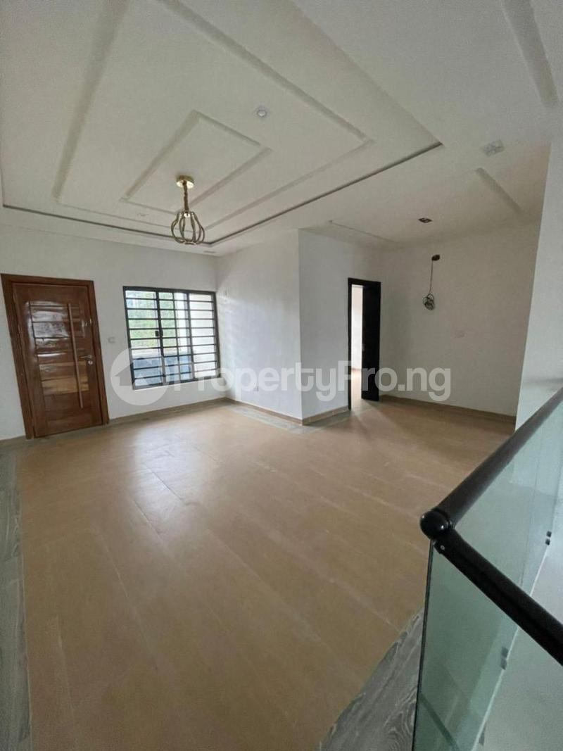 3 bedroom House for sale Carlton Gate Estate, Akobo Ibadan Oyo