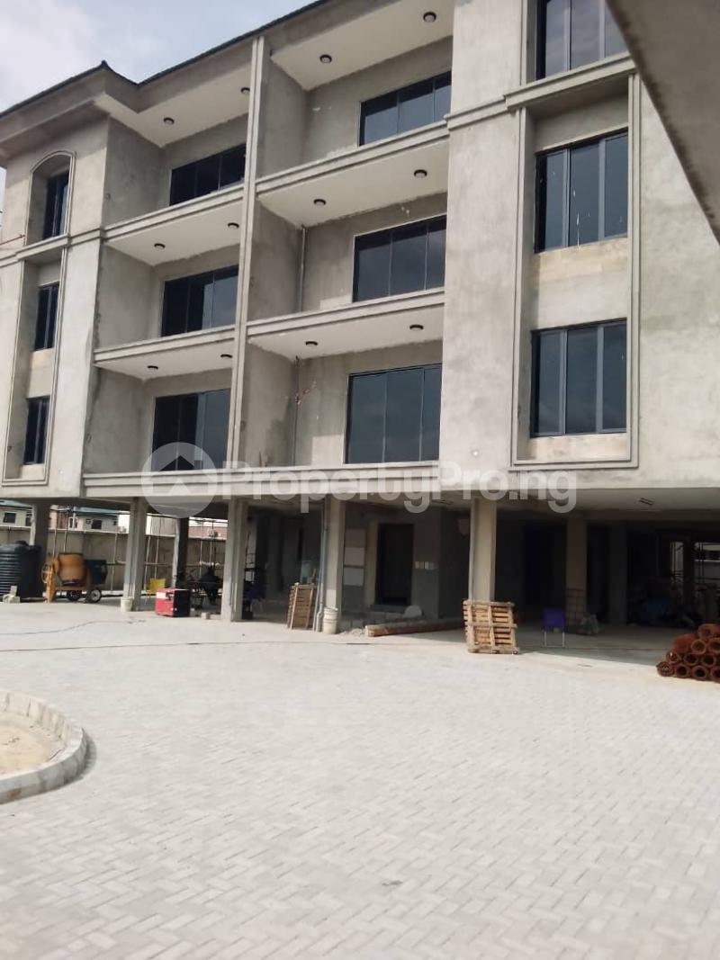 3 bedroom Flat / Apartment for rent ONIRU Victoria Island Lagos