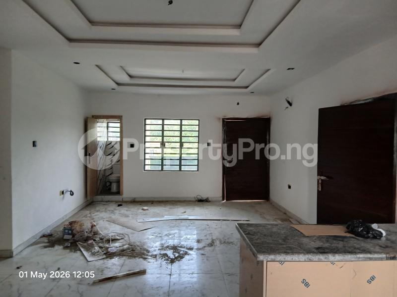 2 bedroom Flat / Apartment for sale Jibowu Yaba Lagos