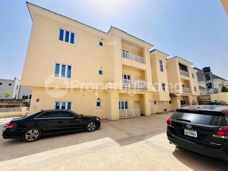 3 bedroom Flat / Apartment for sale Katampe Abuja