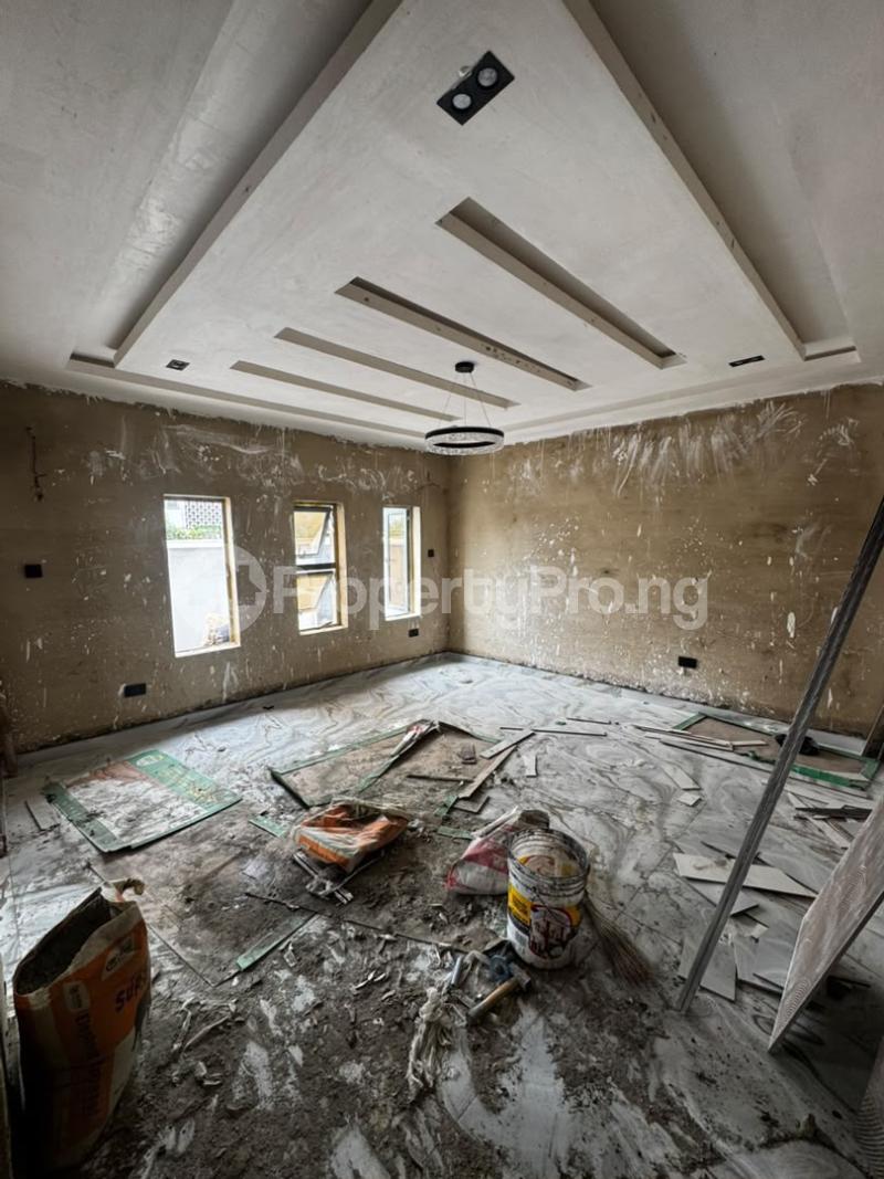 Flat / Apartment for sale Aguda Surulere Lagos