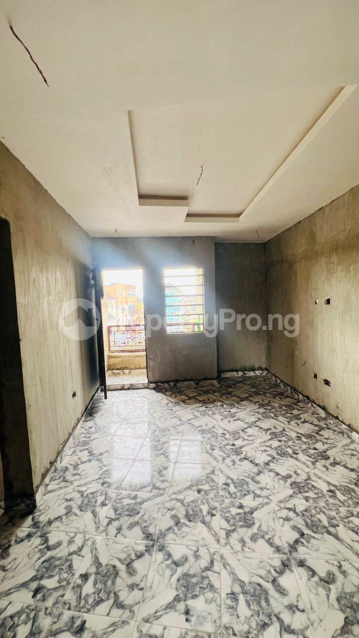 2 bedroom House for rent Ijesha Surulere Lagos