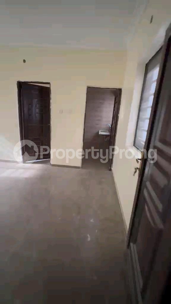 2 bedroom Flat / Apartment for rent Off Estate Road Alapere Yaba Lagos