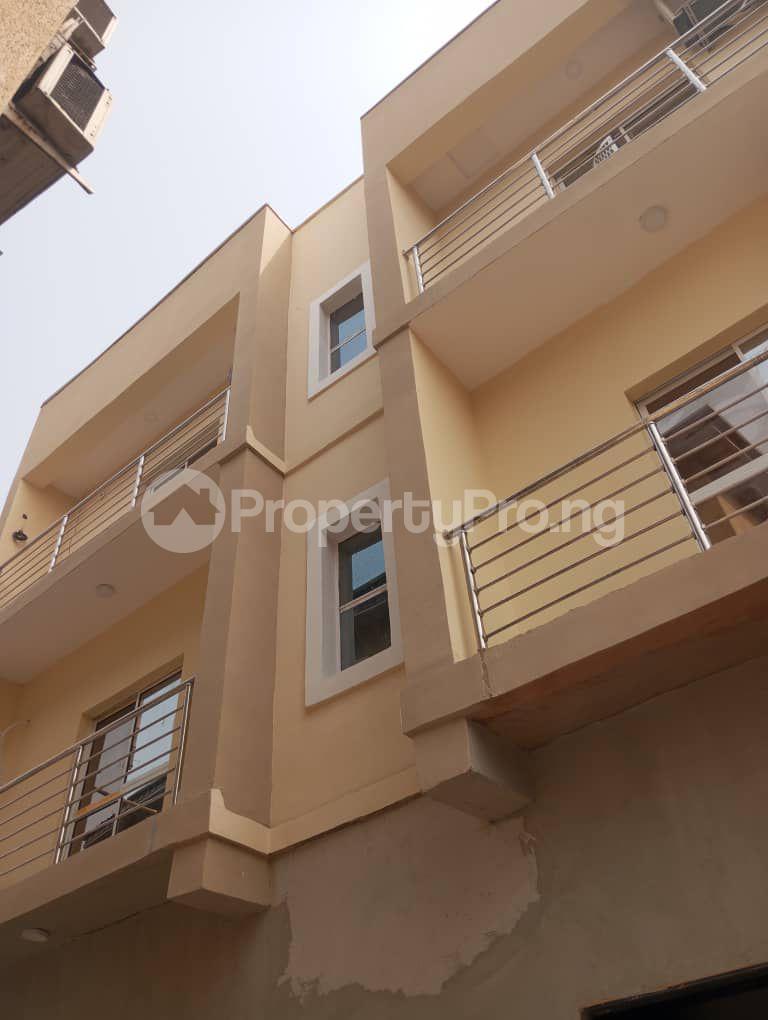 1 bedroom Flat / Apartment for rent Oyadiran Estate Sabo Yaba Lagos