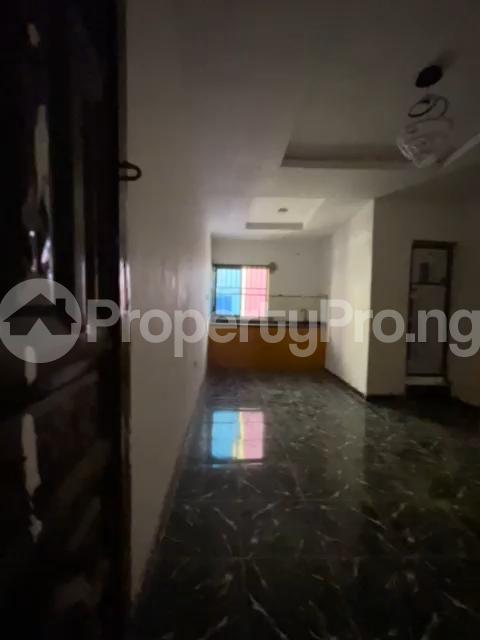 1 bedroom Flat / Apartment for rent Off Bajulaiye Road,shomolu Shomolu Lagos - 0