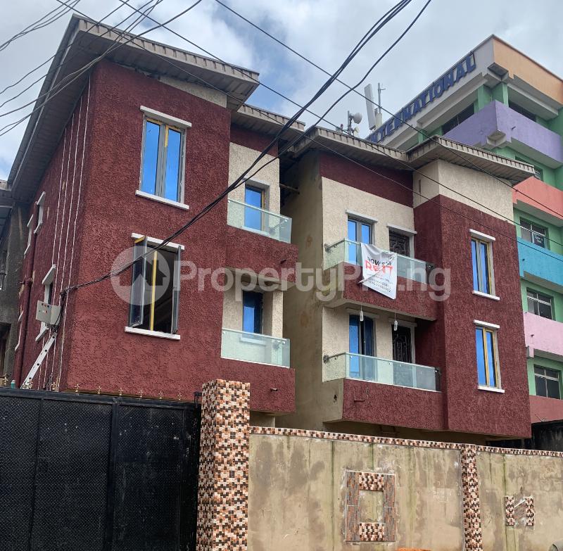 1 Bedroom Flat / Apartment in Jibowu Yaba Lagos Flat / Apartment for