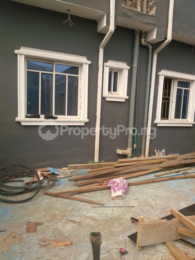 2 bedroom House for rent Off Otunba Bakare Street, By Car Wash Oworonshoki Gbagada Lagos