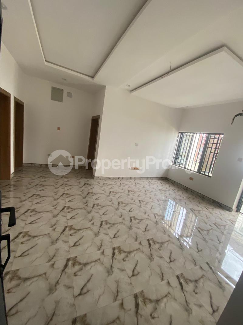 2 bedroom House for sale Off Bode Thomas Bode Thomas Surulere Lagos