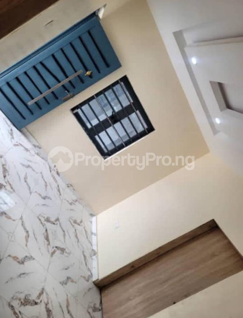 3 bedroom Flat / Apartment for rent Benbo Akala Expressway Ibadan Oyo