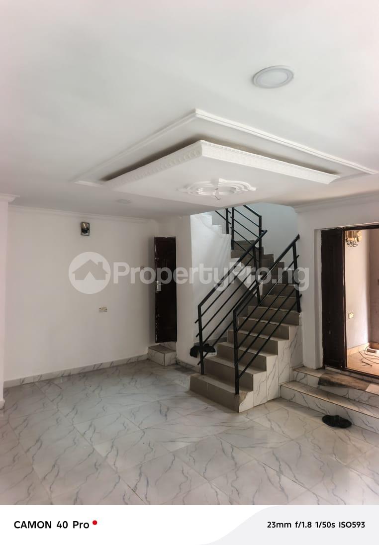 2 bedroom House for rent Along Alao Akala Way, Oke’badan Estate, Akobo Ibadan Oyo