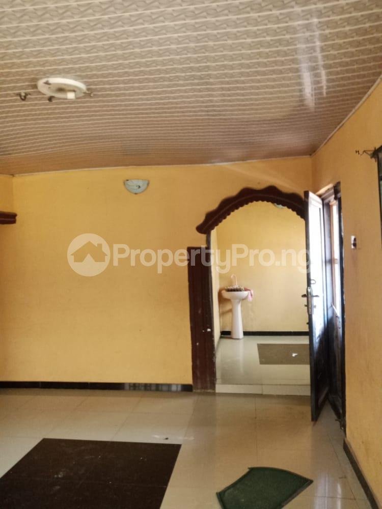 2 bedroom Flat / Apartment for rent At The Back Of First Bank Ring Rd Ibadan Oyo