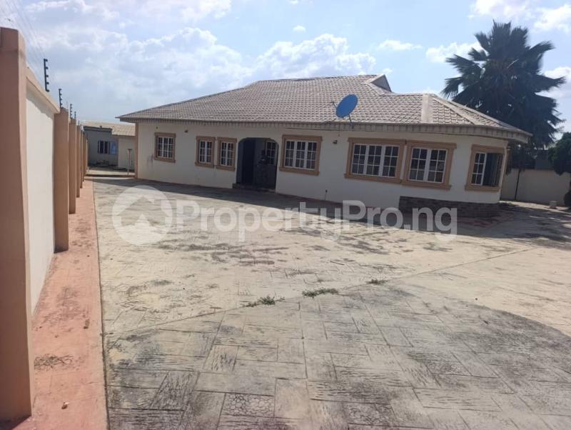 3 bedroom House for sale Asaju, Elewuro Akobo Ibadan Oyo