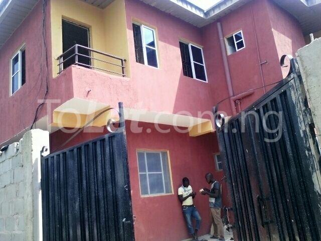 3 bedroom Flat / Apartment for rent Iwaya Lagos