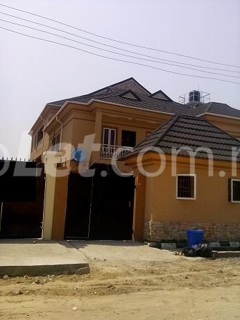 3 bedroom Flat / Apartment for sale 7, Adeyemi Dele Street Agungi Lekki Lagos