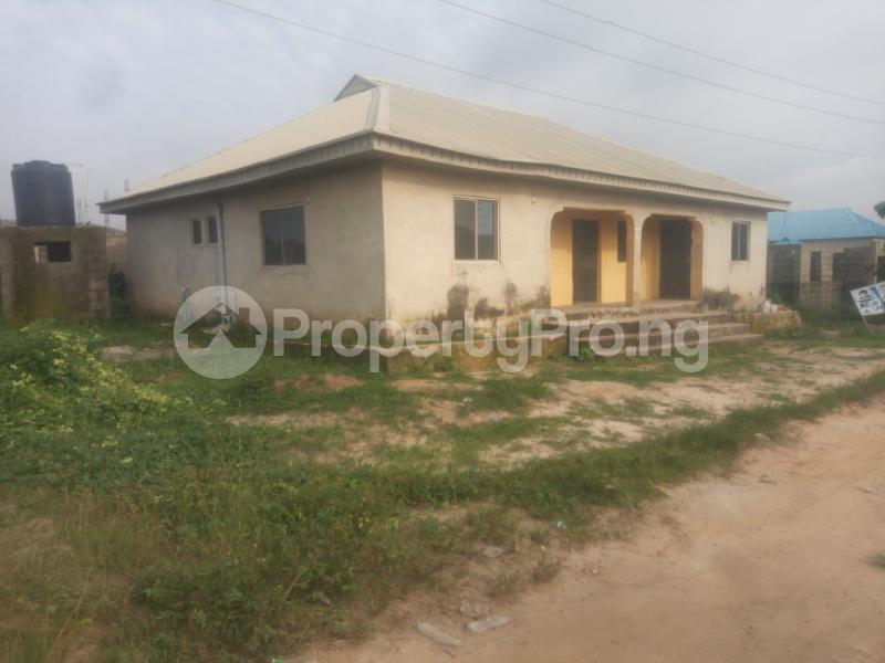 4 bedroom House for sale Morekete Igbogbo Ikorodu Lagos