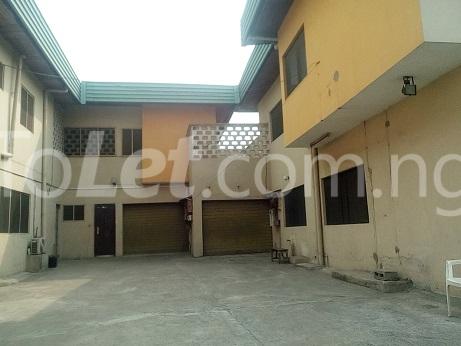 5 bedroom House for rent   Soluyi Gbagada Lagos