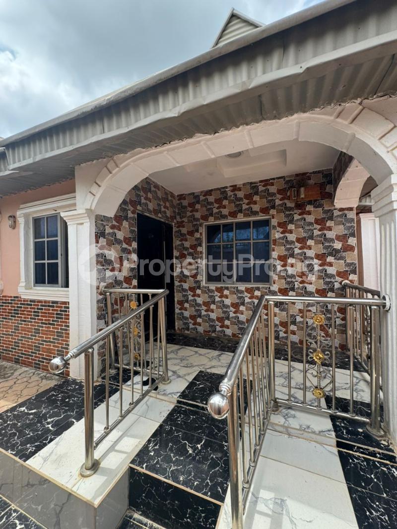 3 bedroom House for sale By Butoal Filling Station Omi Adio Ibadan Oyo