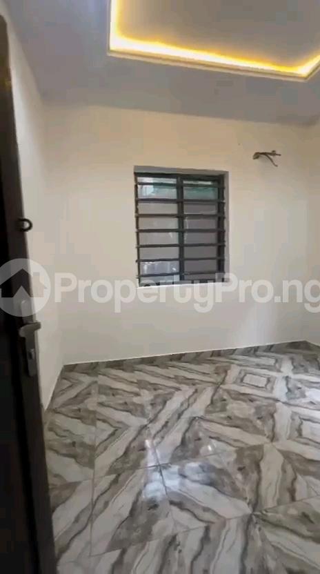 1 bedroom Flat / Apartment for rent Off Pedro Road Ladilak Shomolu Shomolu Lagos