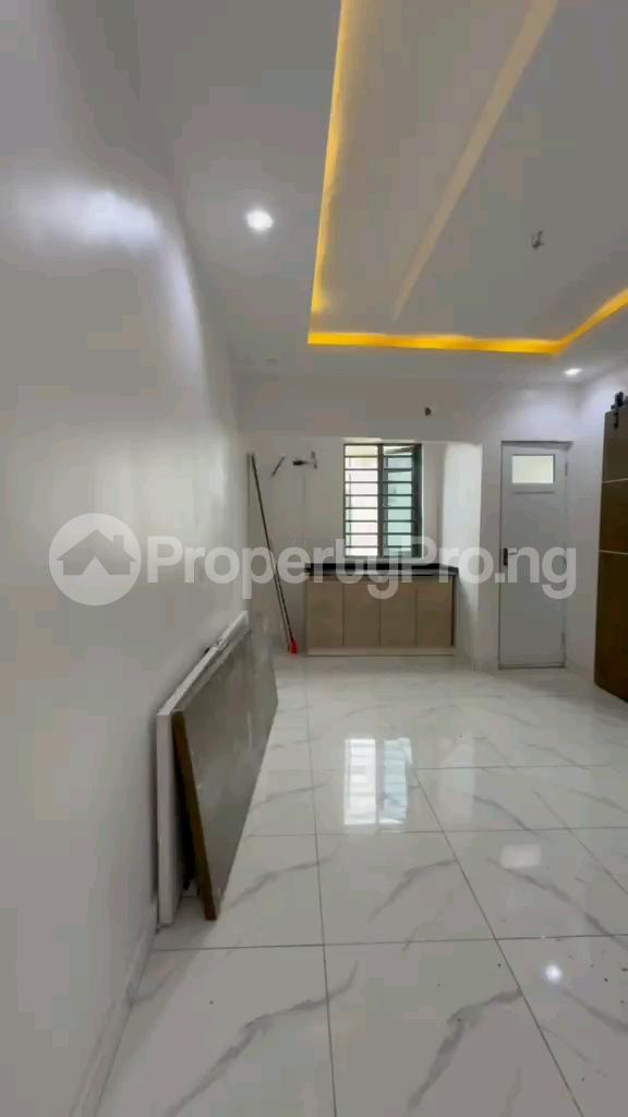 2 bedroom Flat / Apartment for rent Iwaya Yaba Lagos