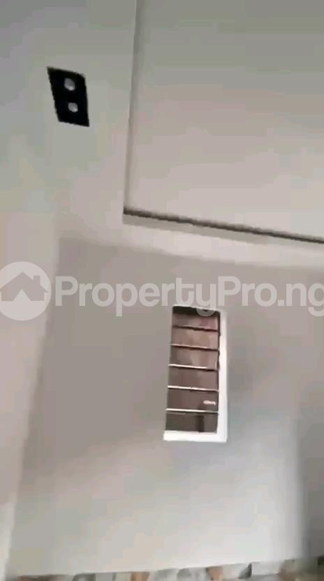 1 bedroom Flat / Apartment for rent Off Morocco. Road Yaba Lagos
