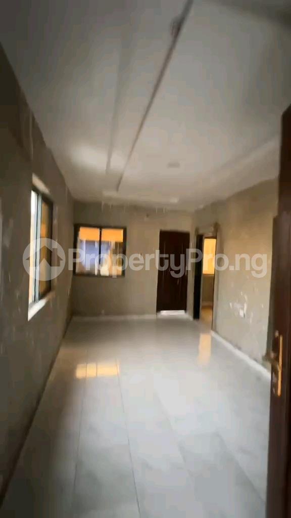 1 bedroom Flat / Apartment for rent Apata Street Shomolu Lagos