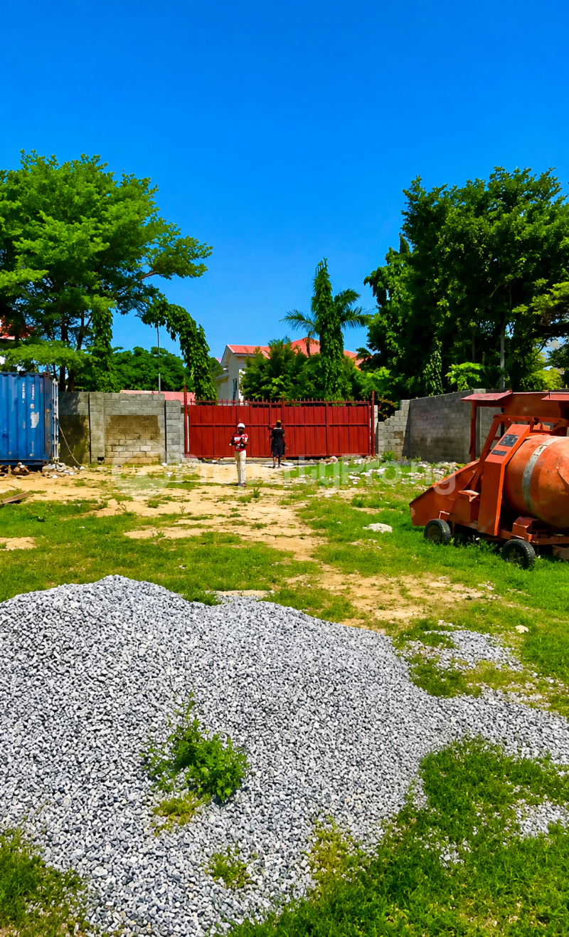 Land for sale Off 6th Avenue Road 111 Gwarinpa Abuja