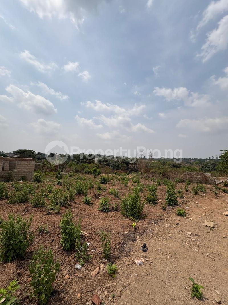 Land for sale Oloje Ologueru Eleyele Ibadan Oyo