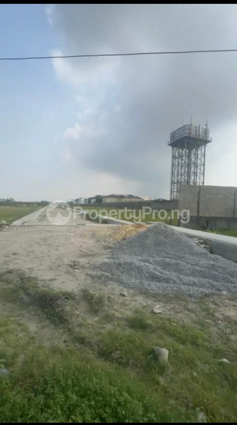Land for sale Pinnock Beach Road Osapa london Lekki Lagos